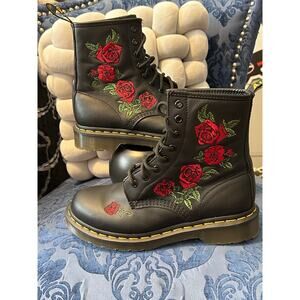 Dr. Martens Vonda Red Floral Boots Size 7/EU 38